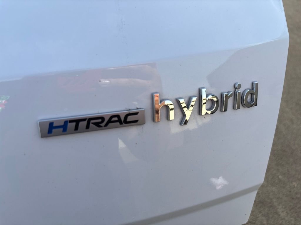 Used 2024 White Hyundai Blue image 30
