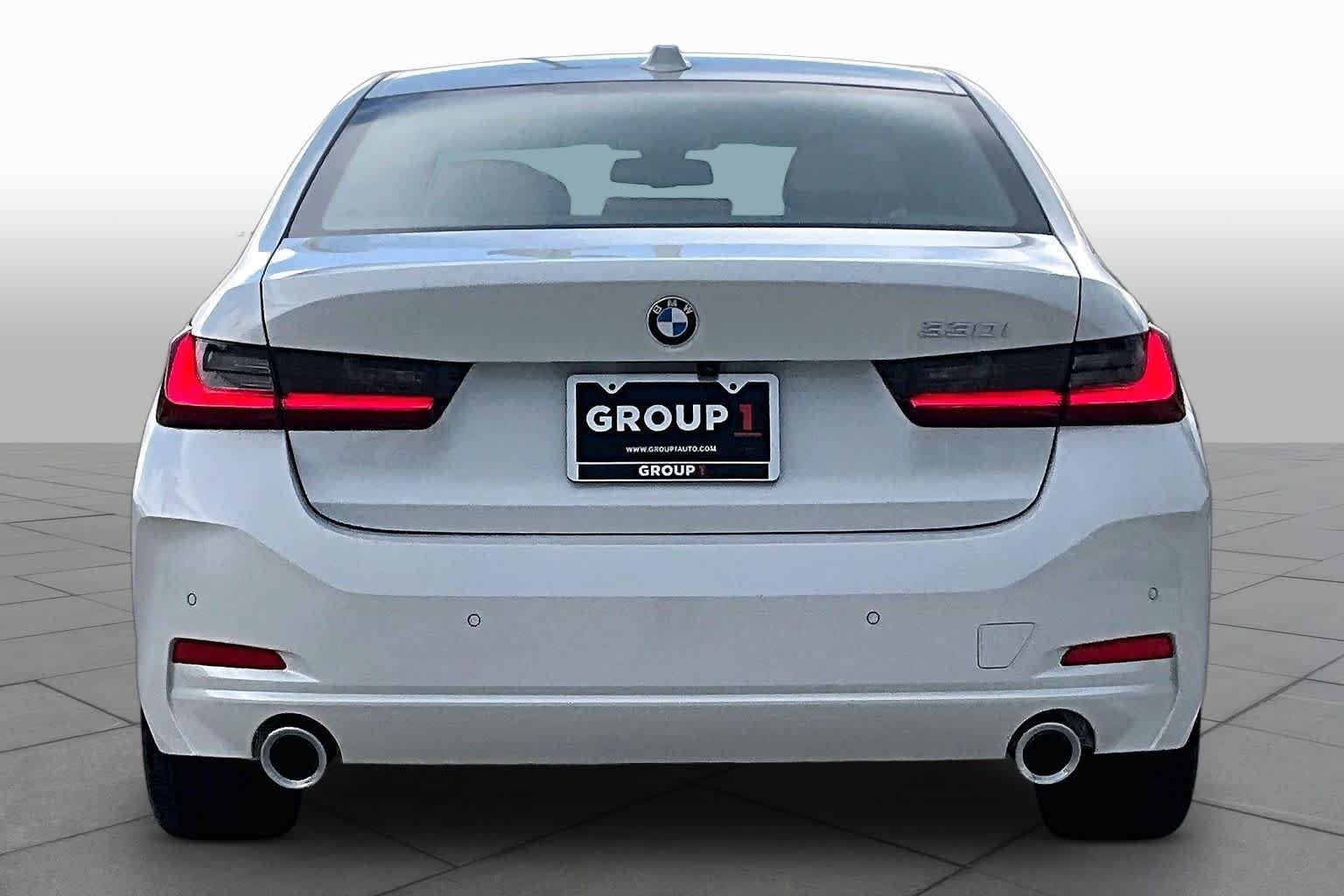 Used 2025 Mineral White Metallic BMW 330i image 4