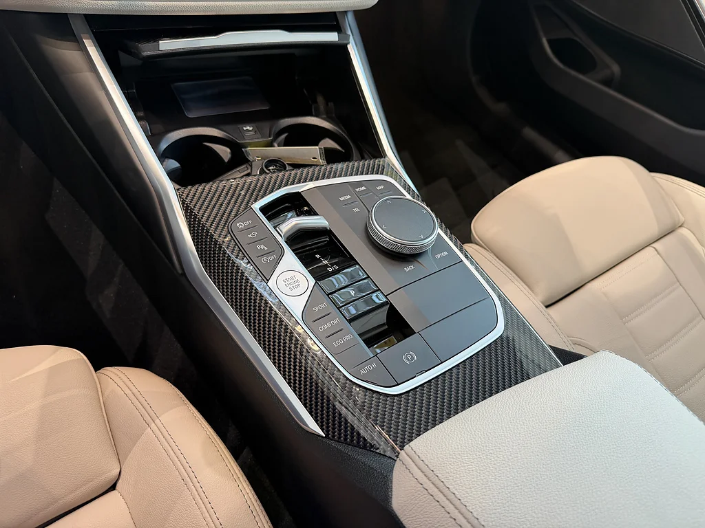 New 2026 Vegas Red Metallic BMW xDrive NA image 10