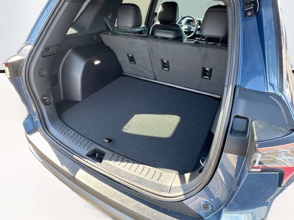 2027 Chevrolet Equinox LT - Photo 28