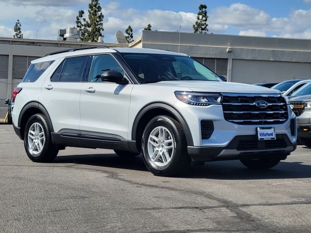 2026 Ford Explorer's photo