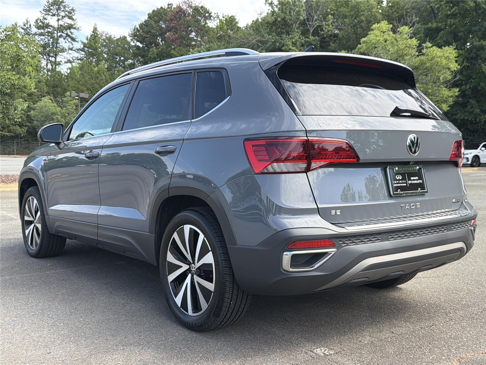 Used 2023 Pure Gray Volkswagen SE image 22