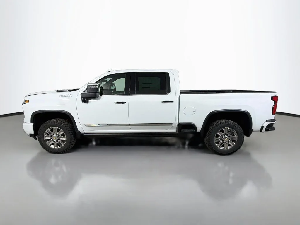 2026 Chevrolet Silverado 2500 HD High Country - Photo 9