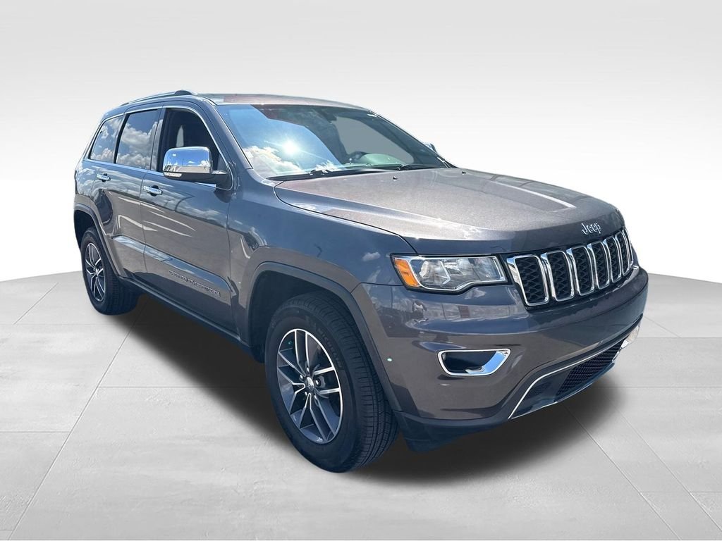 Used 2018 Gray Jeep Limited image 7