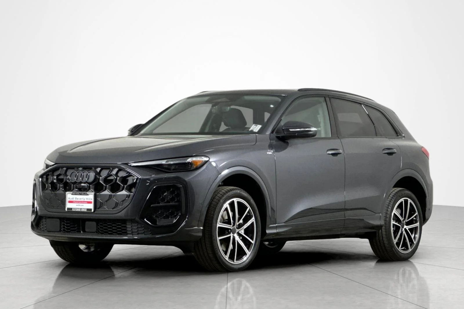 2026 Audi Q5 Premium Plus quattro's photo