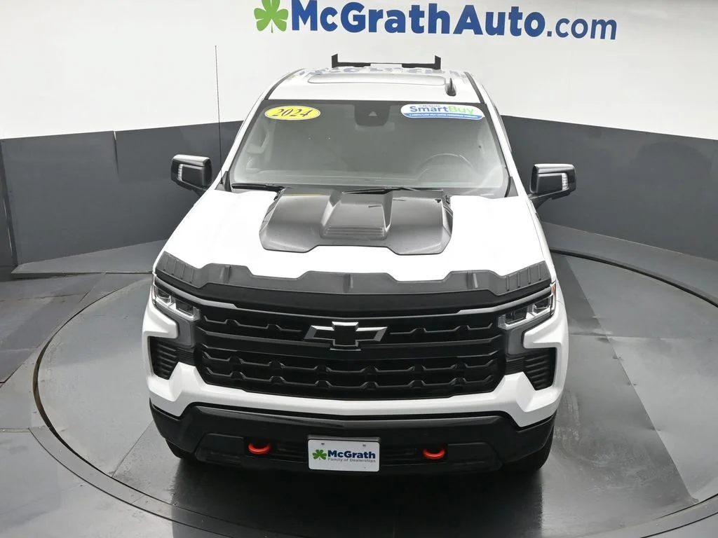 Used 2024 White Chevrolet LT Trail Boss image 27