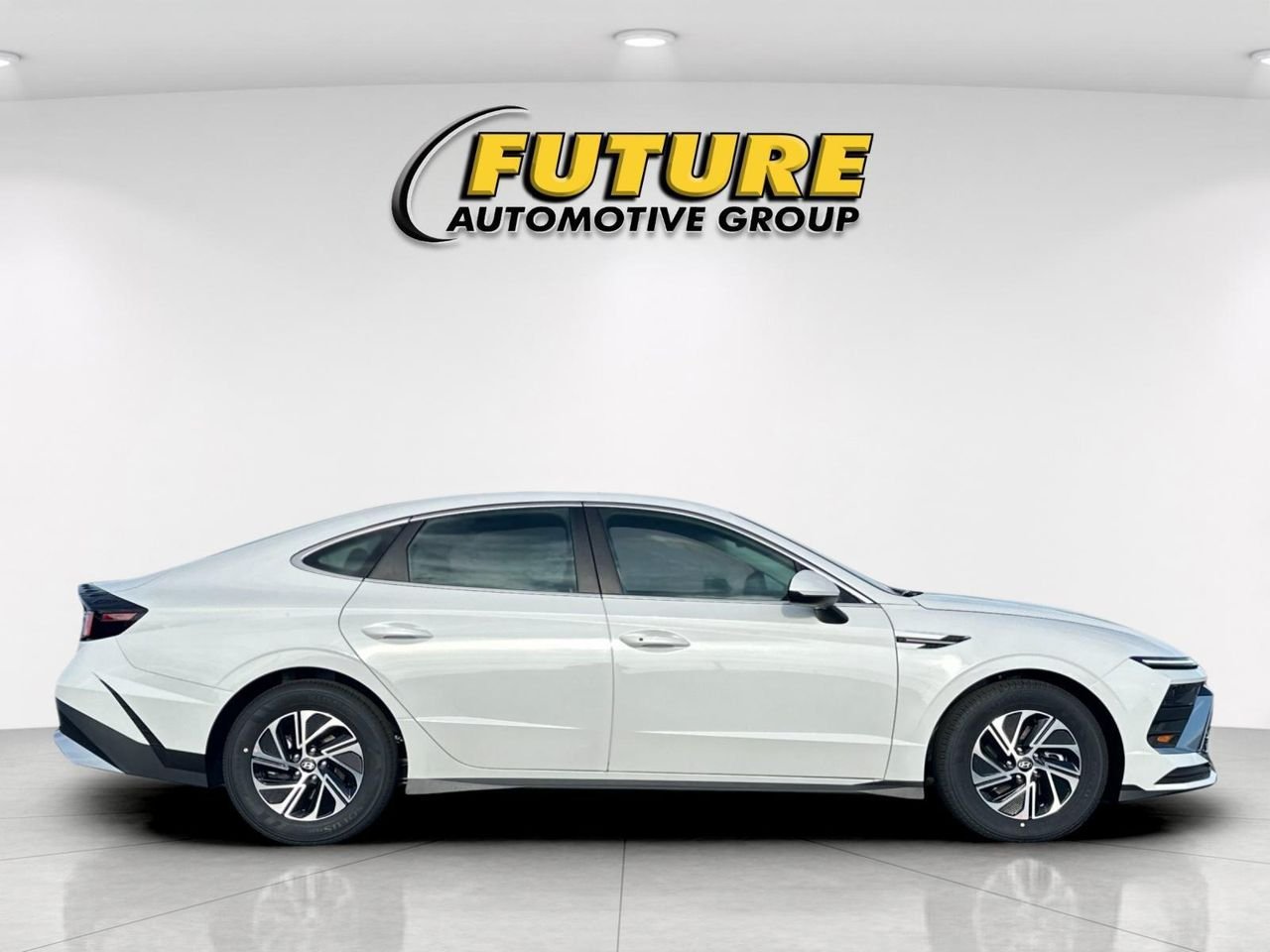 New 2026 White Hyundai Blue image 2