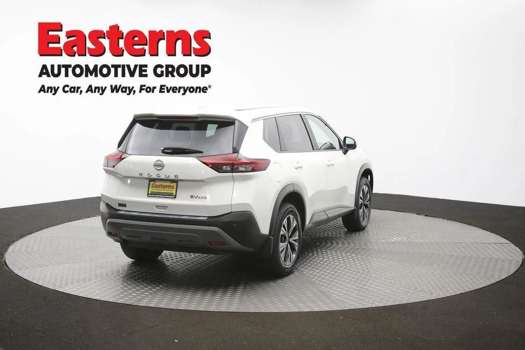 Used 2023 White Nissan SV image 41