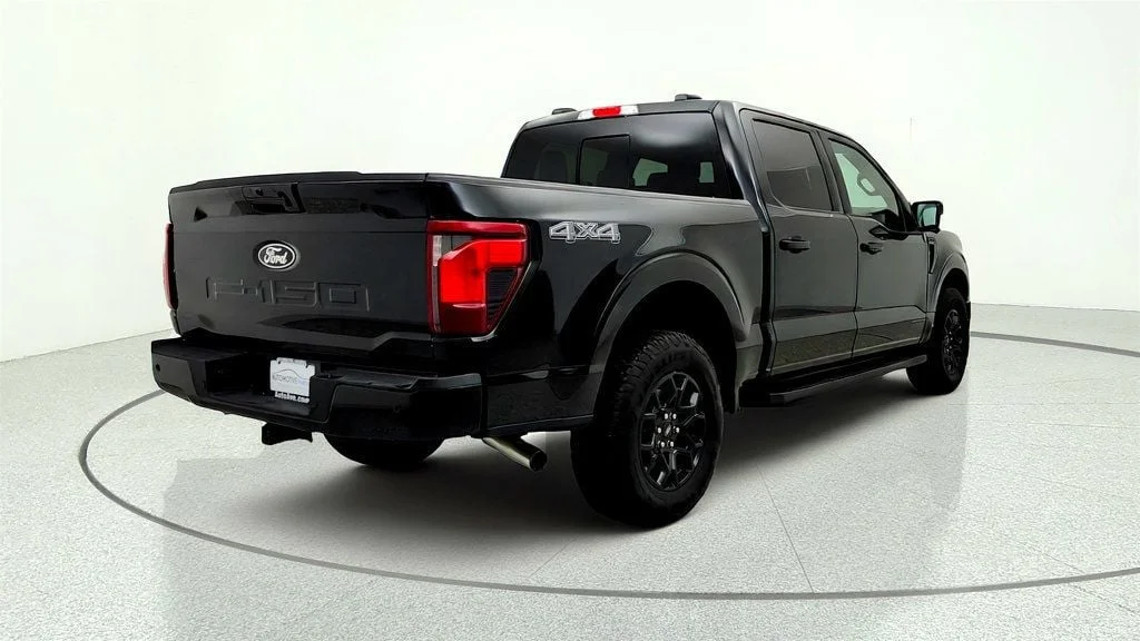 Used 2025 Agate Black Metallic Ford XLT 4WD SuperCrew 5.5