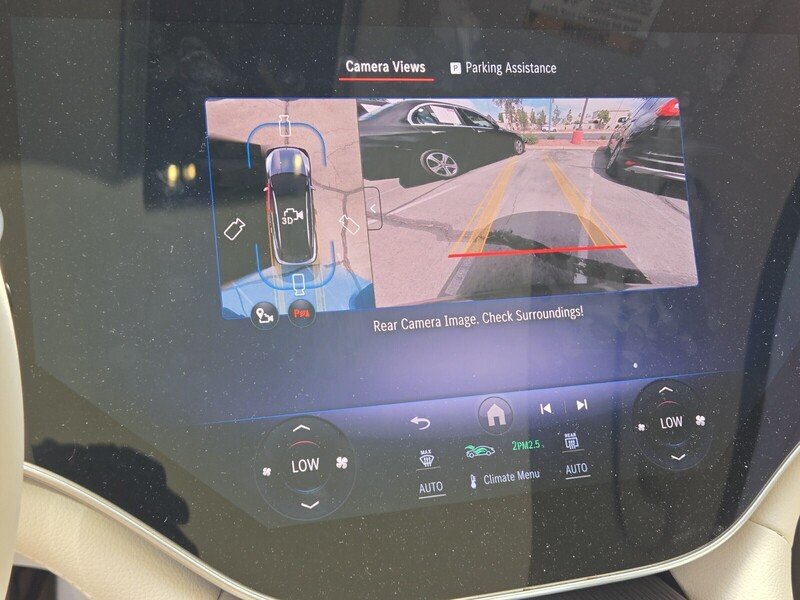 Used 2025 Selenite Gray Metallic MERCEDES-BENZ EQS 580 4MATIC® SUV image 19