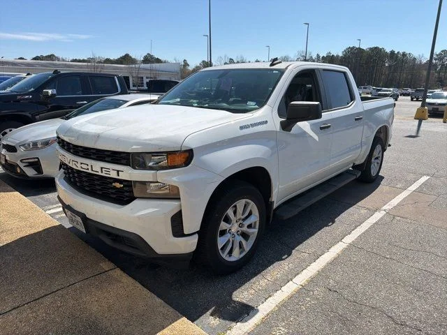 2022 Chevrolet Silverado 1500 Custom Crew Cab Short Box's photo
