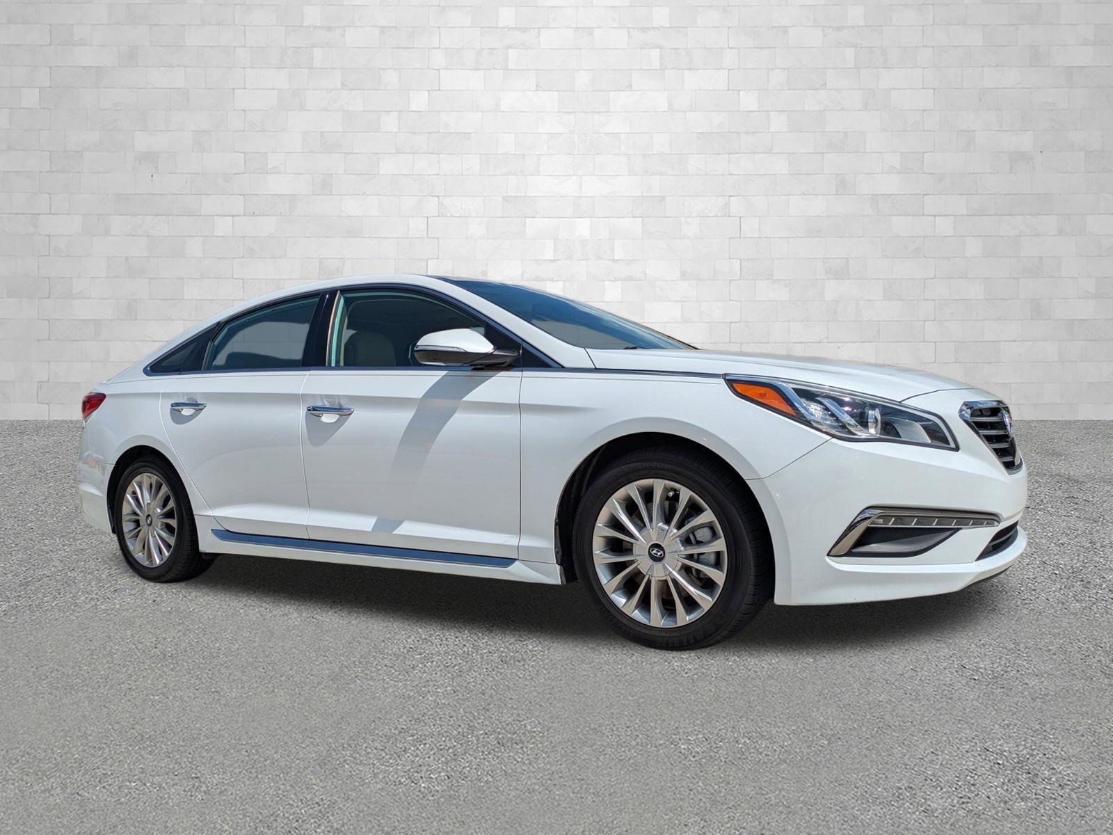 2015 Hyundai Sonata Limited's photo