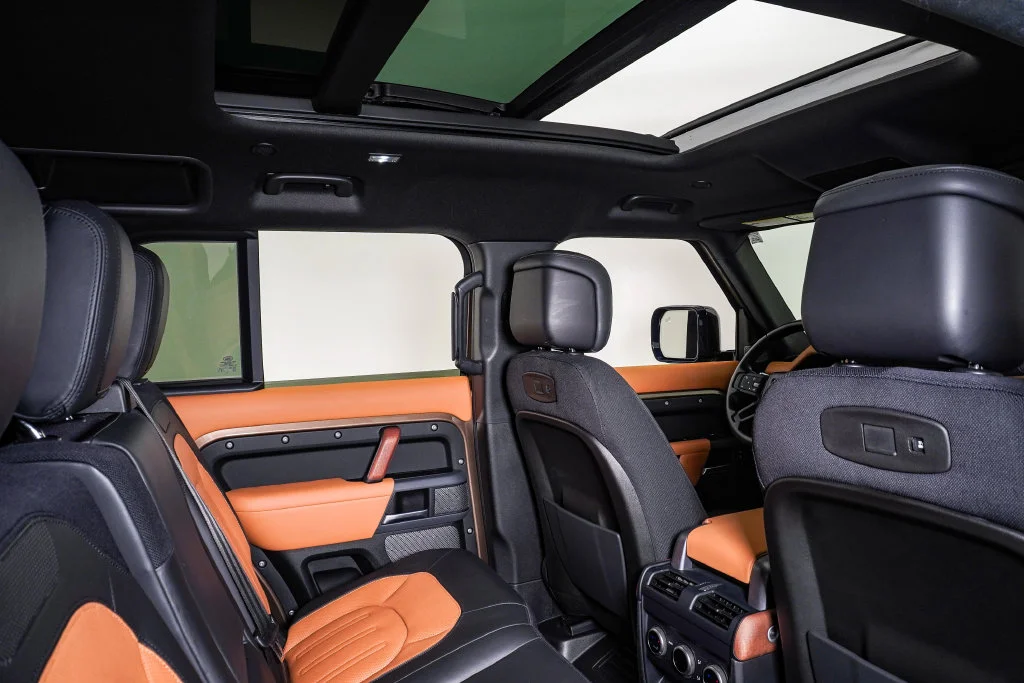 Used 2021 Gondwana Stone Metallic Land Rover X image 16