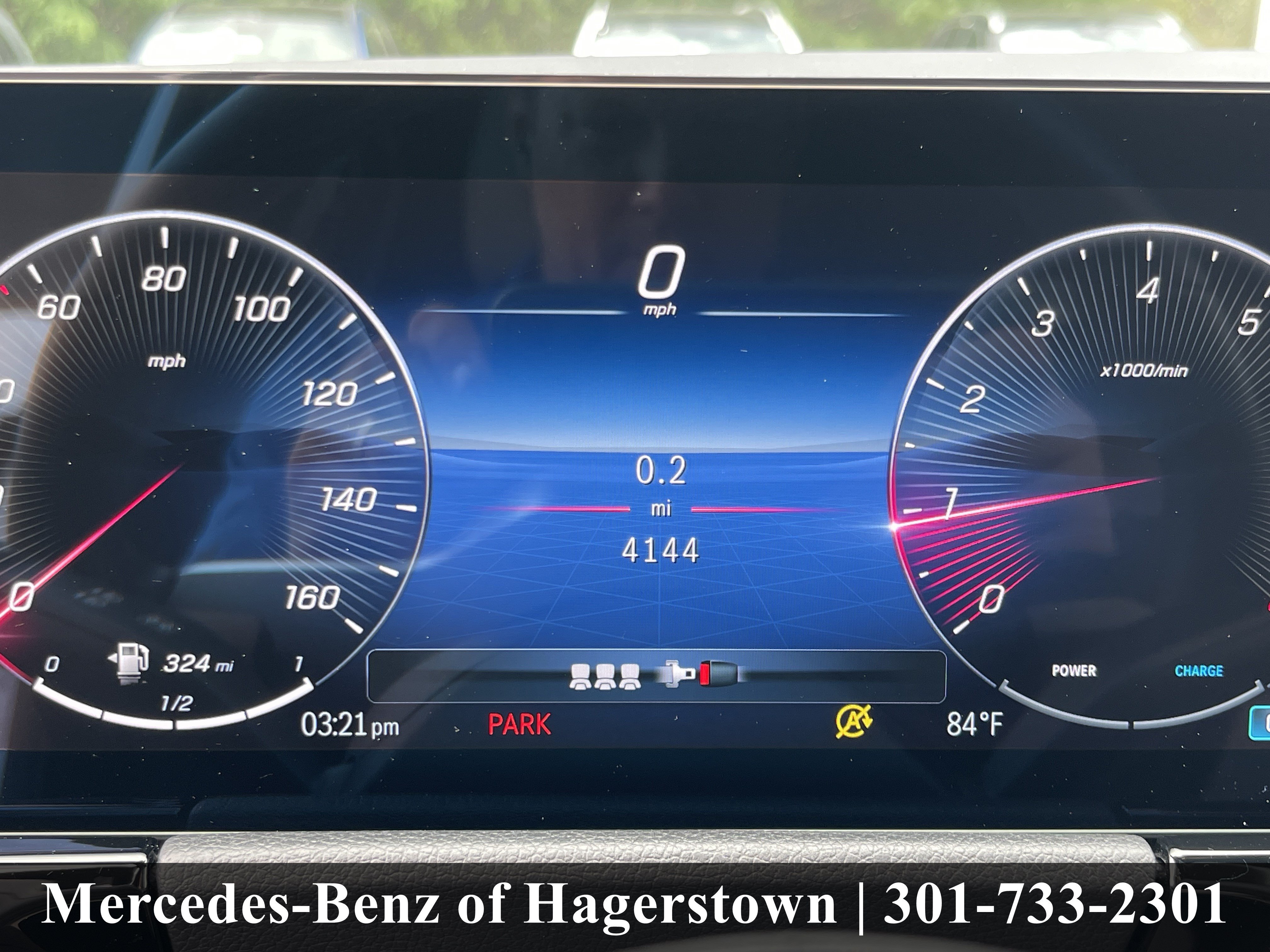 Certified Used 2025 Polar White Mercedes-Benz GLA 250 4MATIC® SUV image 22