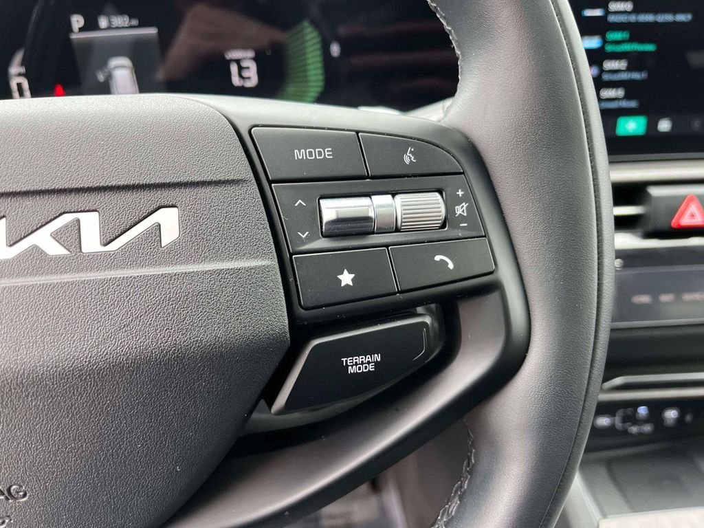 Certified Used 2026 Gray Kia X-Line image 20