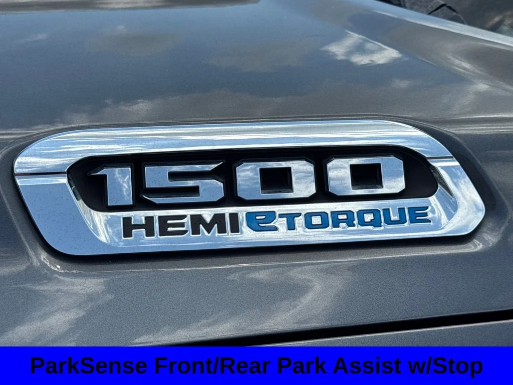 Used 2022 Granite Crystal Clearcoat Metallic Ram Laramie image 24