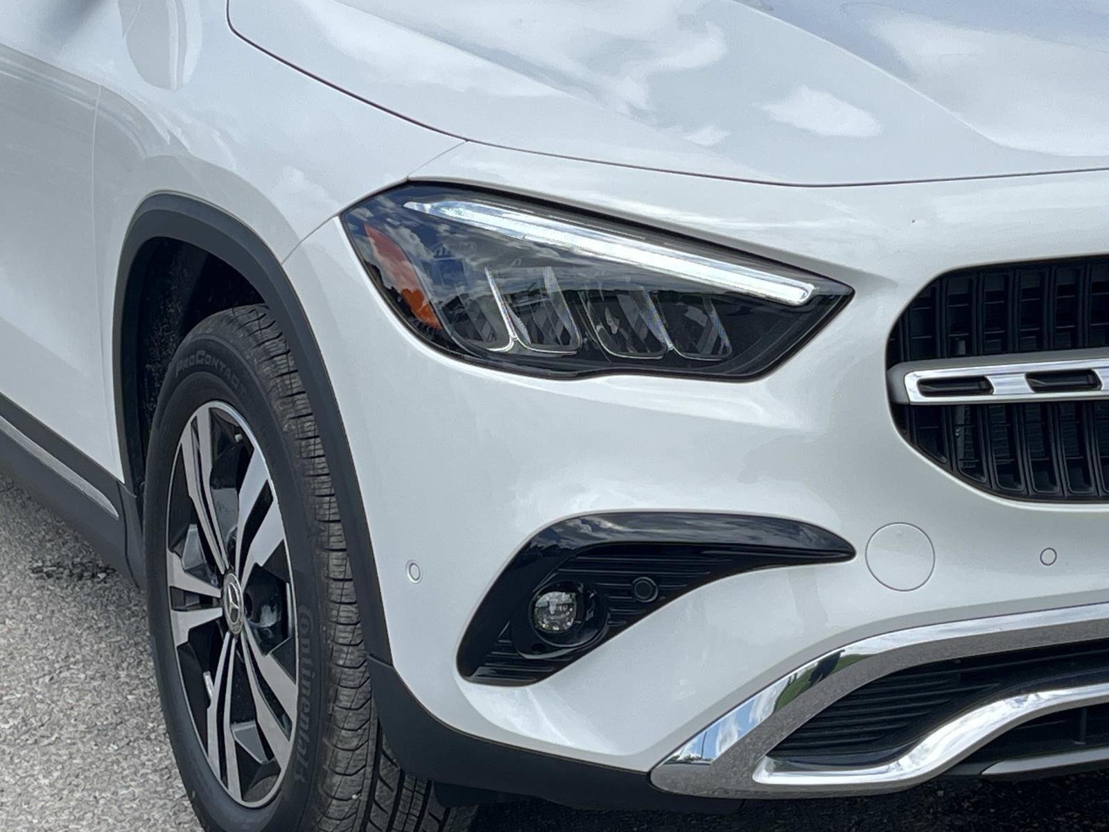 Certified Used 2026 Polar White Mercedes-Benz GLA 250 image 10