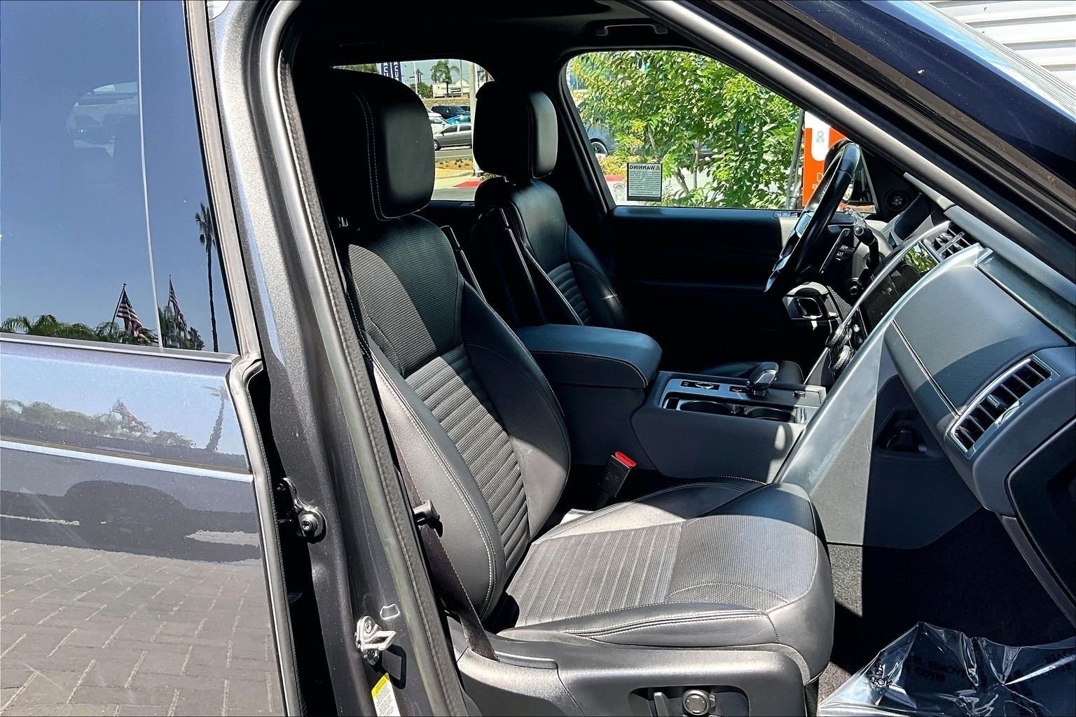 Certified Used 2023 Gray Land Rover S R-Dynamic image 7