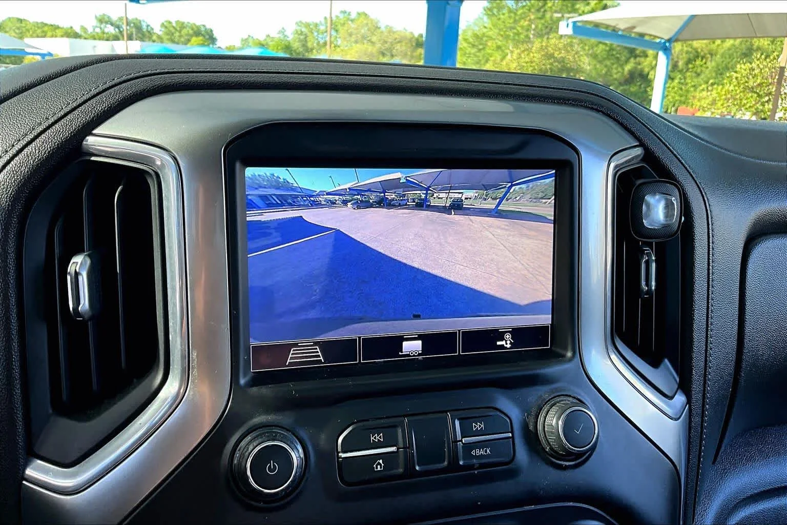Used 2020 Shadow Gray Metallic Chevrolet LT Trail Boss image 27