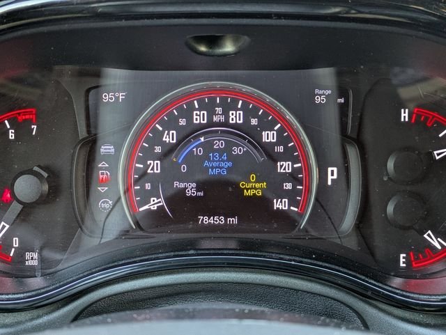 Used 2023 White Dodge SXT image 12