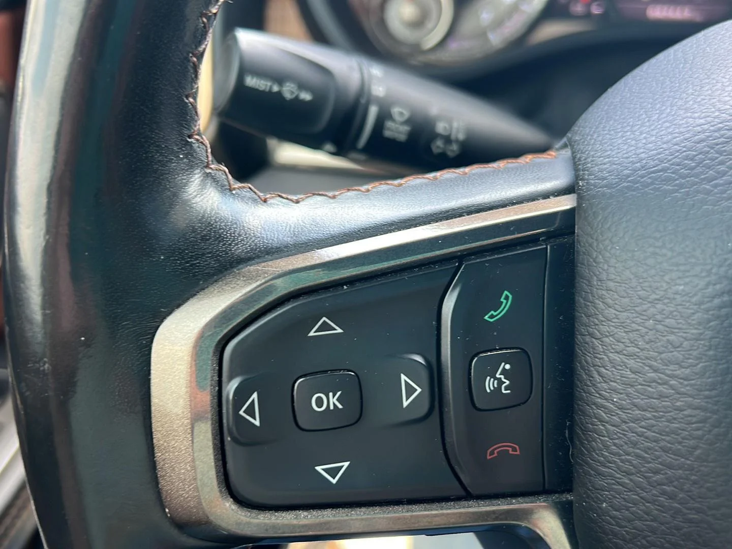 2019 RAM Ram 1500 Pickup Longhorn - Photo 16