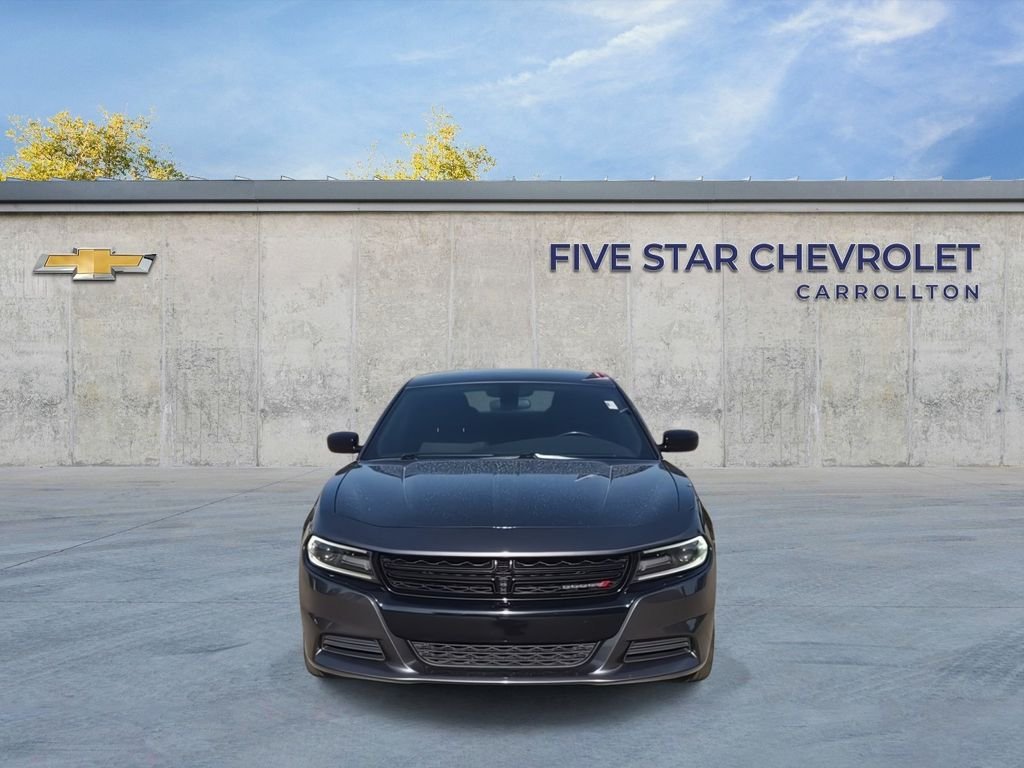 Used 2021 Gray Dodge SXT image 3