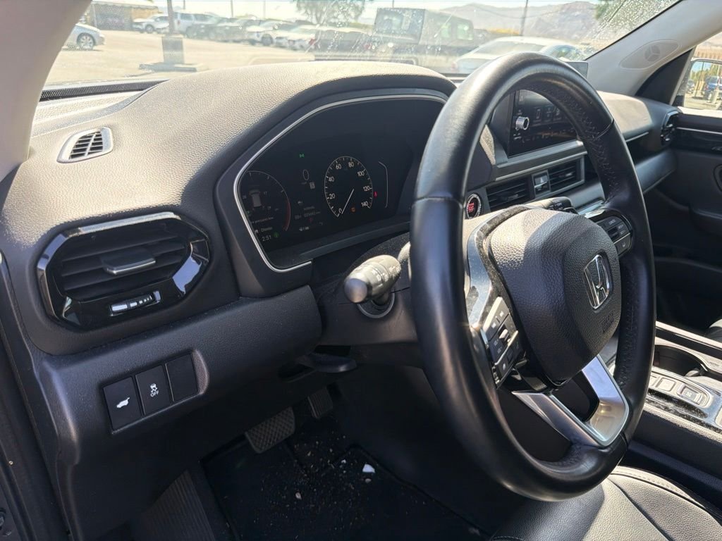 Used 2023  Honda EX-L image 12