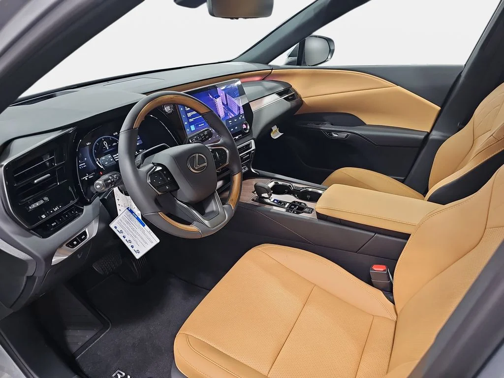 New 2026 Iridium Lexus PREMIUM PLUS image 15