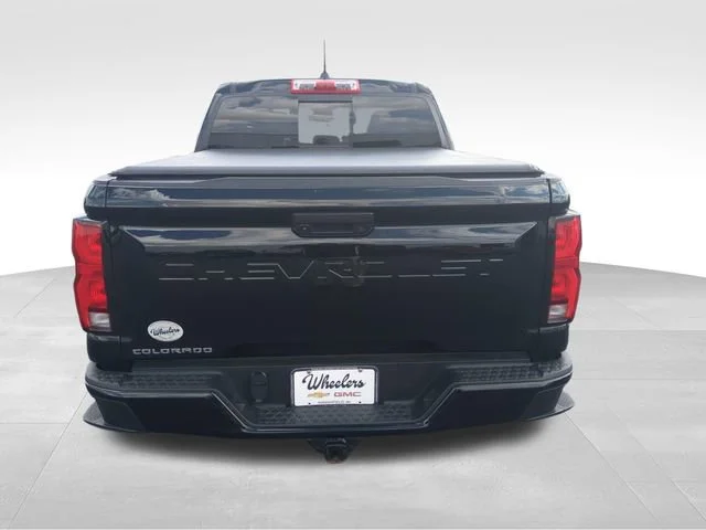 Used 2023 Black Chevrolet Z71 image 4