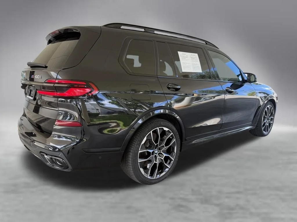 Used 2026 Black BMW M60i image 3