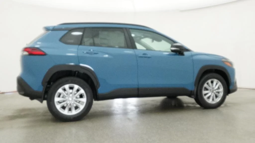 New 2026 Cavalry Blue Toyota LE image 15