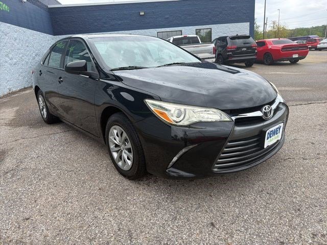 Used 2016 Midnight Black Metallic Toyota LE image 7