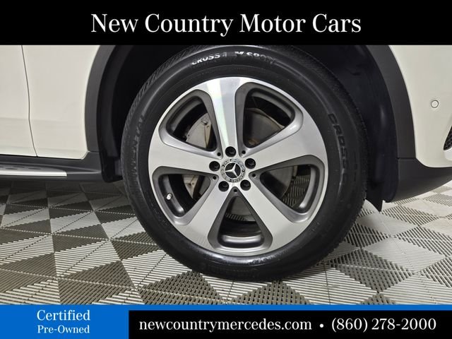 Certified Used 2021  Mercedes-Benz GLC 300 image 11