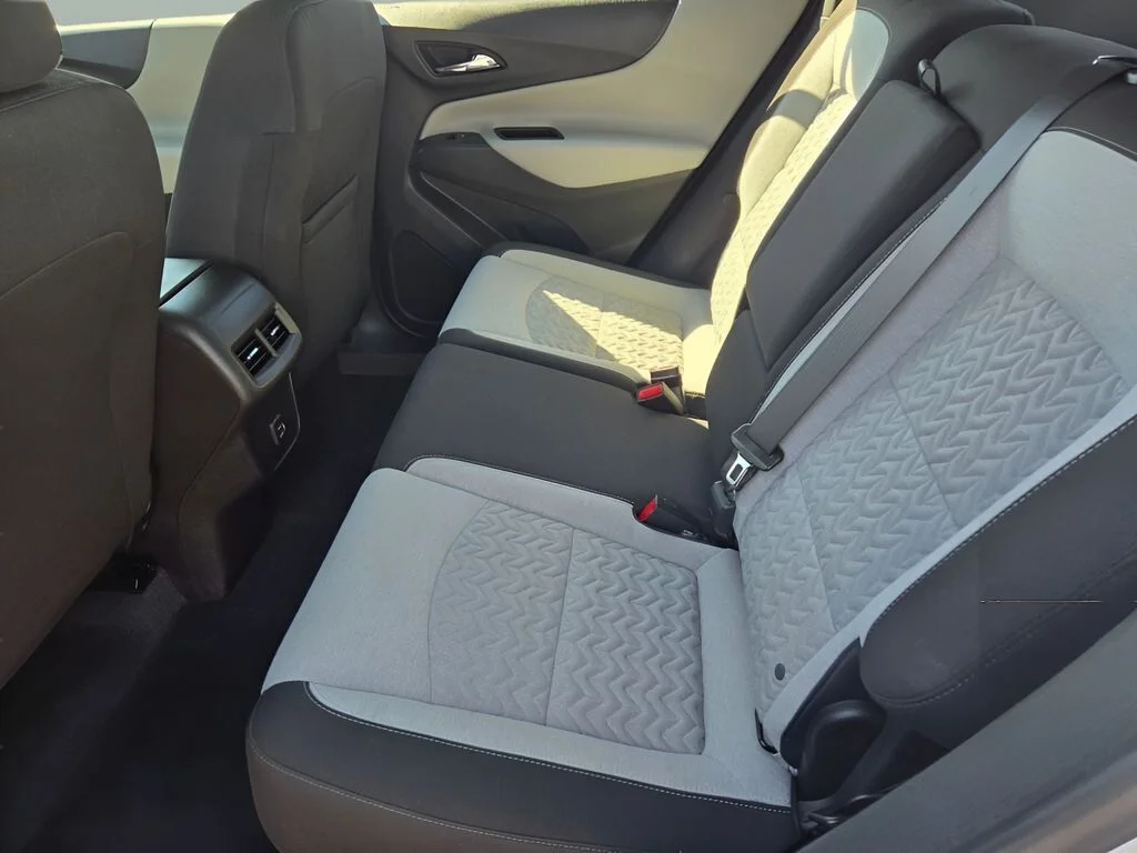 Used 2022 Silver Chevrolet LS image 11