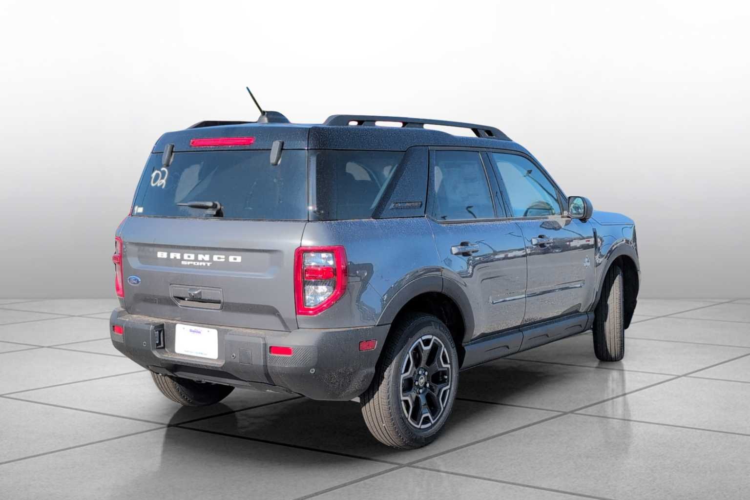 New 2025 Carbonized Gray Metallic Ford Outer Banks® image 14