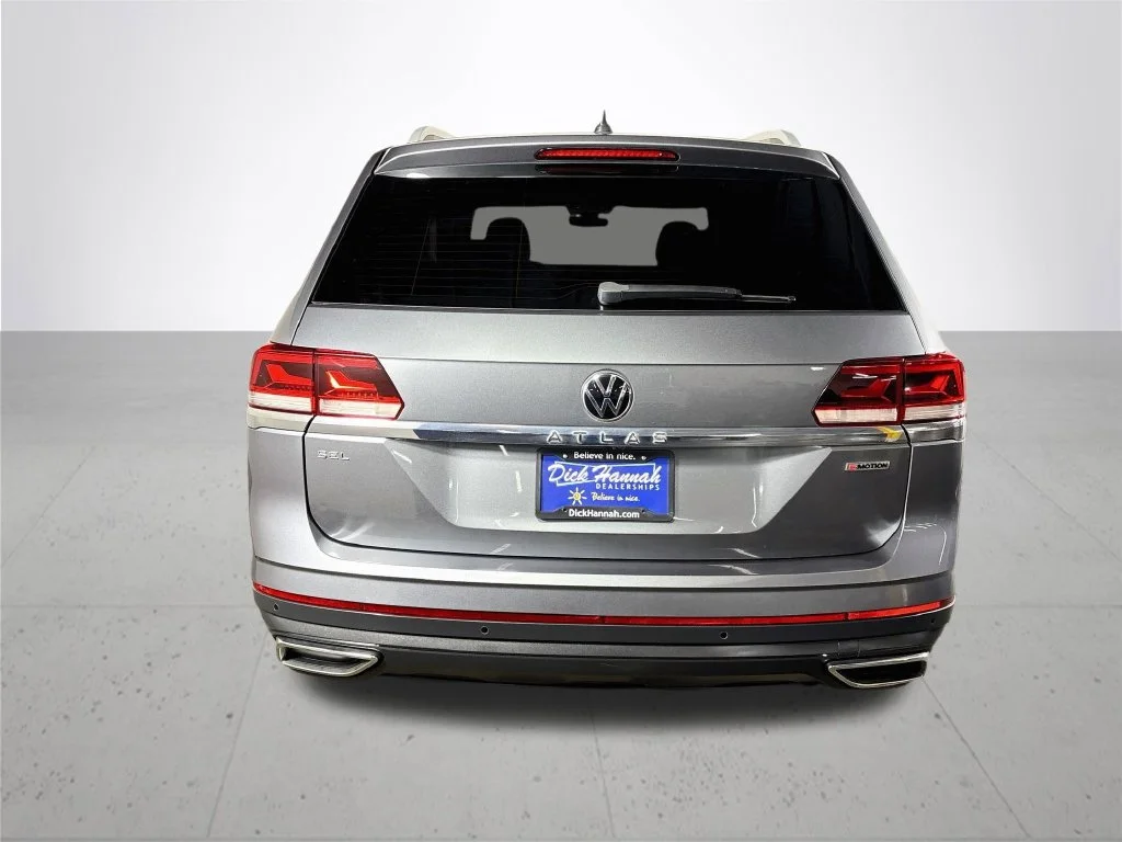 Used 2021 Gray Volkswagen 2.0T SEL image 7