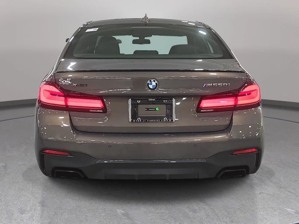 Used 2023 Alvite Gray Metallic BMW M550i xDrive image 7