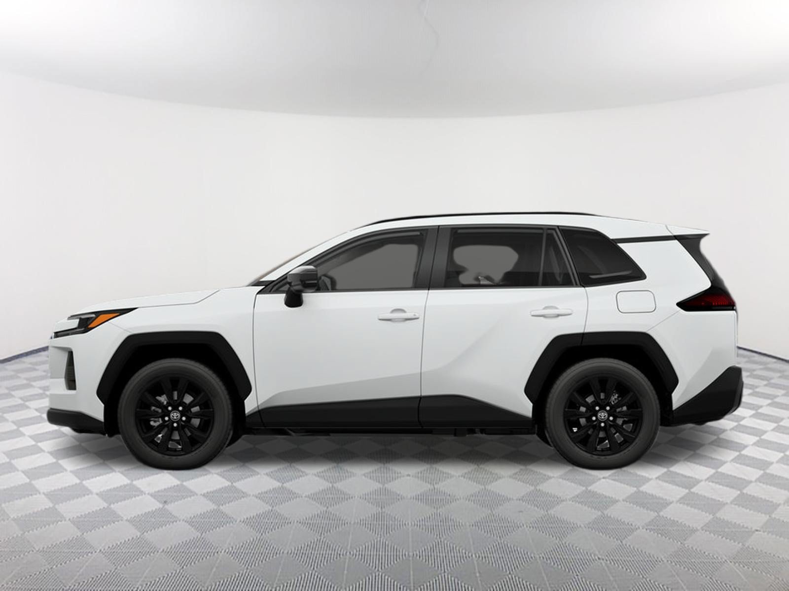 New 2026 Ice Cap Toyota XLE Premium image 4