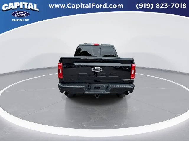 Used 2023 Black Ford XLT image 7