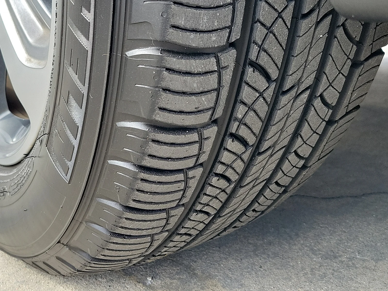 Certified Used 2023 Gray Metallic Ford SEL image 25