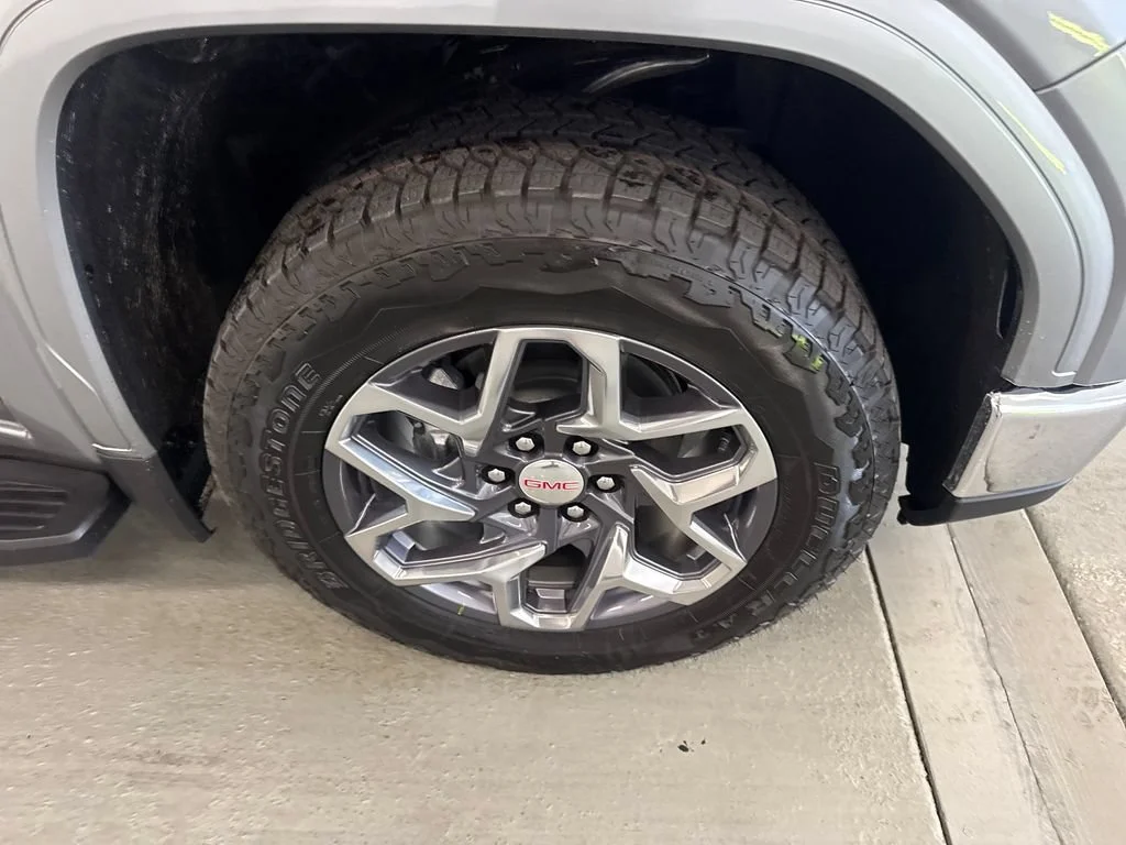 New 2026 Sterling Metallic GMC SLT image 4