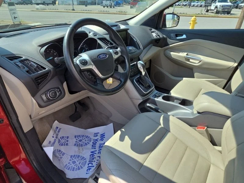 Used 2014 Red Ford SE image 23