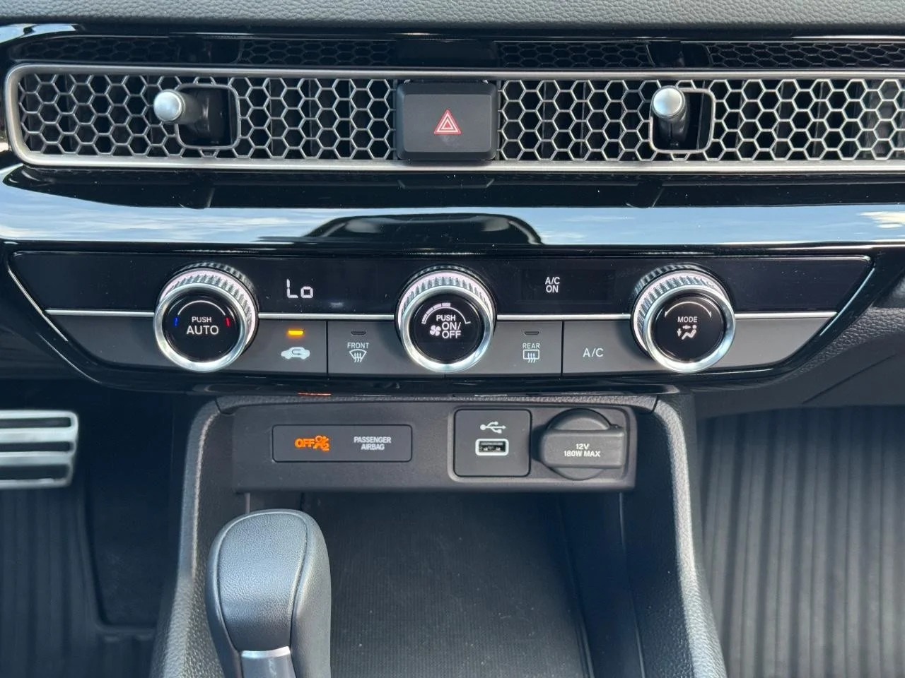 2024 Honda Civic Sport - Photo 15