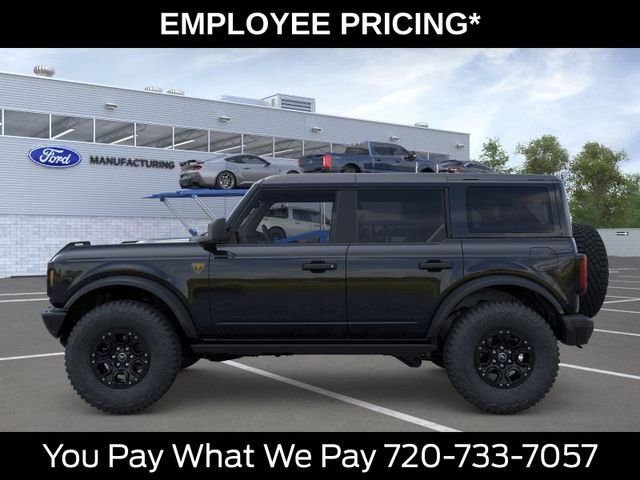New 2026 Shadow Black Ford Badlands® image 3