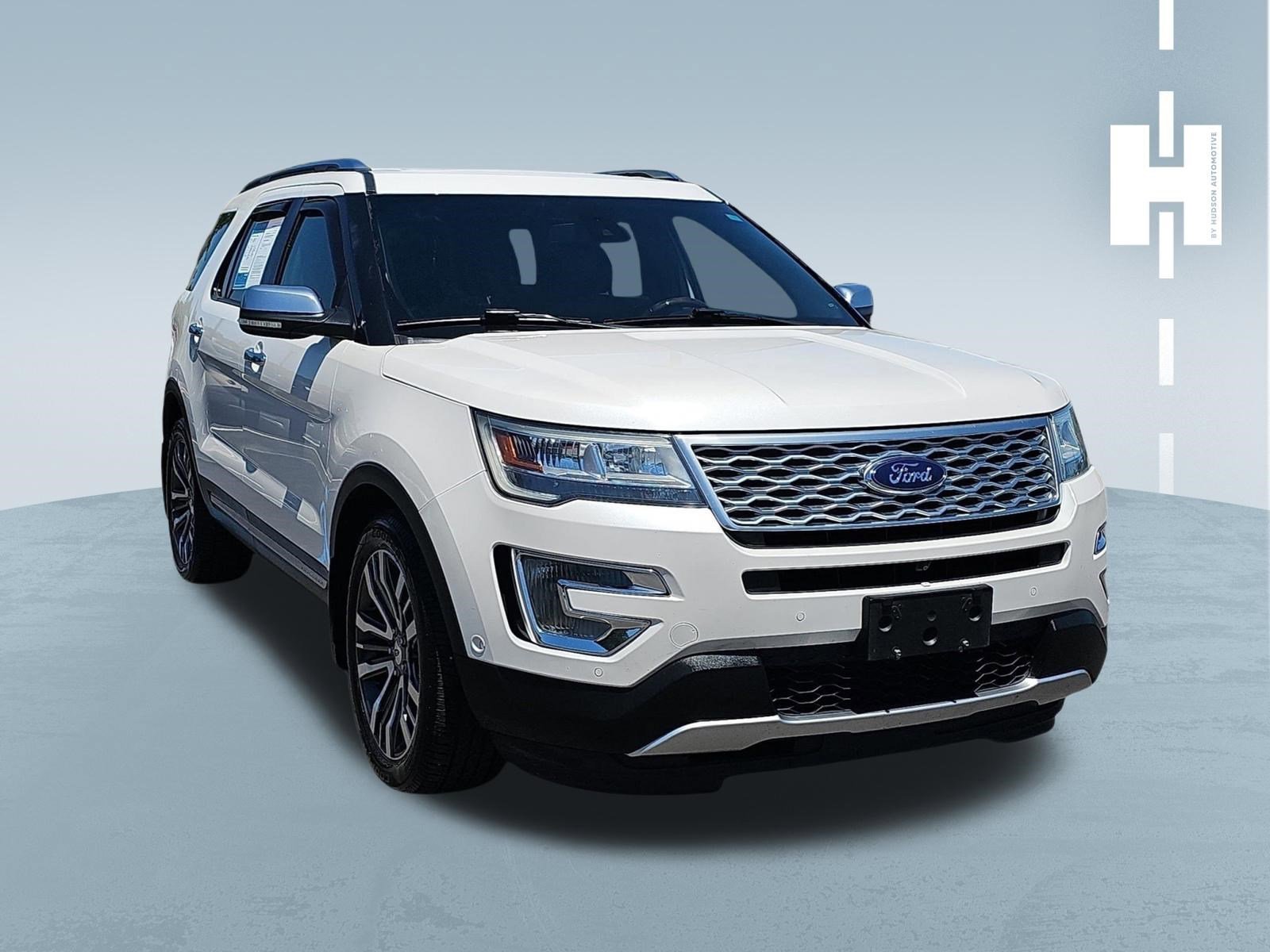 2016 Ford Explorer Platinum 4WD's photo