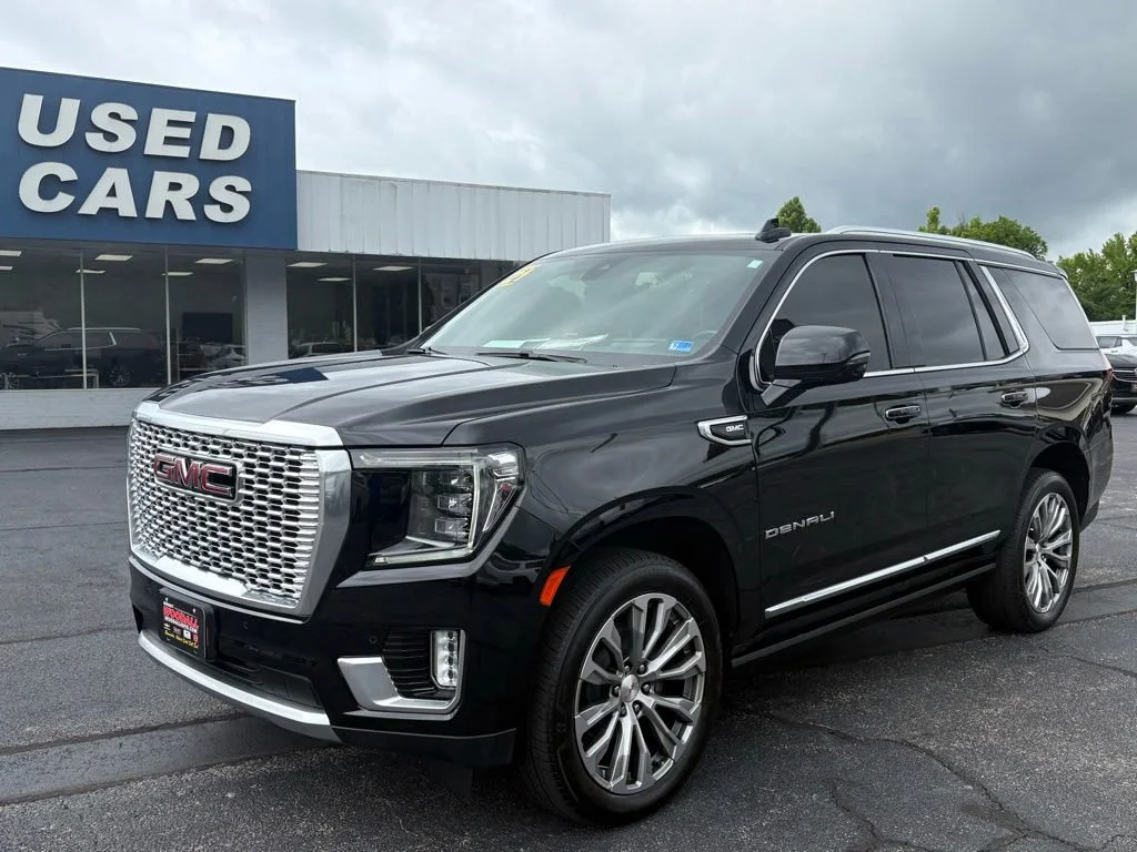 Used 2021 ONYX BLACK GMC Denali image 1