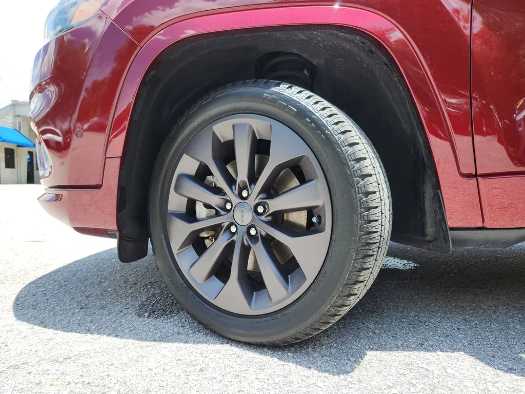 Certified Used 2021 Velvet Jeep Limited image 36