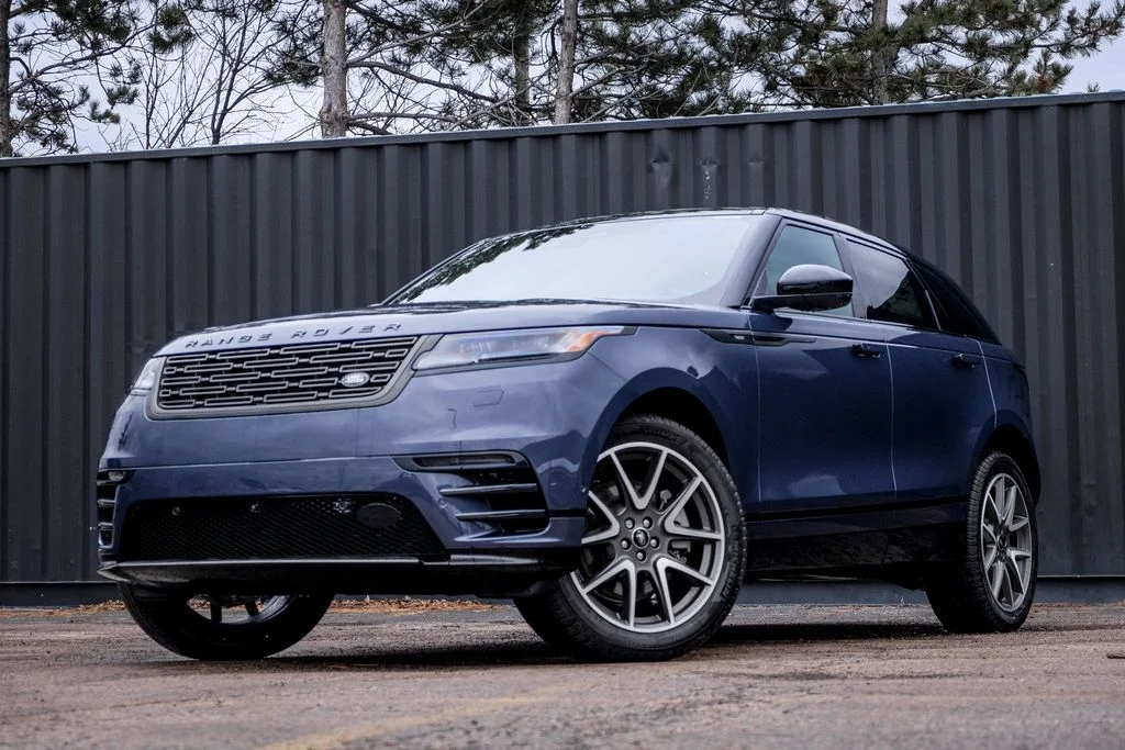 2026 Land Rover Range Rover Velar P400 Dynamic SE's photo