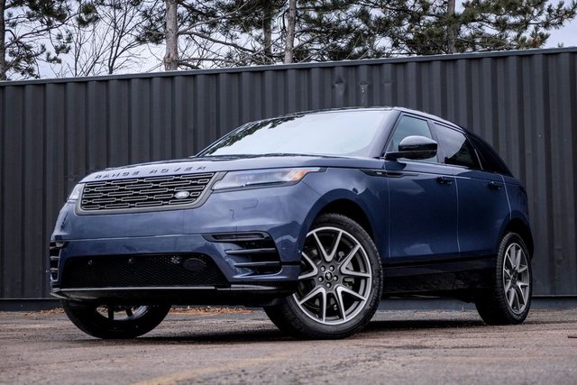 2026 Land Rover Range Rover Velar Dynamic SE