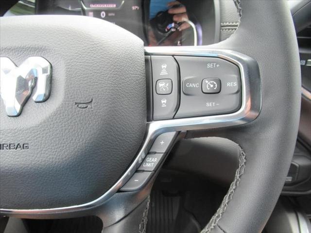 New 2026 Bright White Clear-Coat Exterior Paint RAM LARAMIE image 24